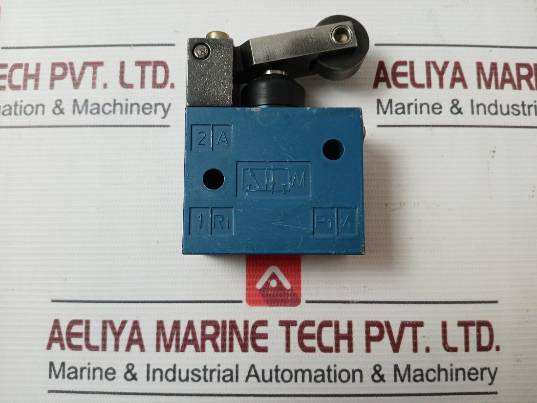 Rexroth 3630070010 Pneumatic Directional Valve With Roller