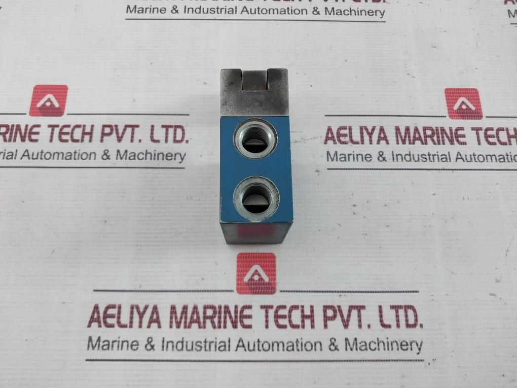 Rexroth 3630070010 Pneumatic Directional Valve With Roller