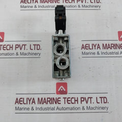 Rexroth 3630070010 Pneumatic Directional Valve With Roller V5-8822