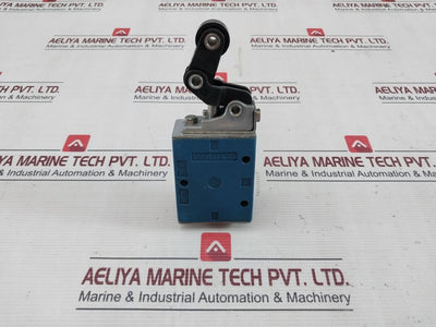 Rexroth 3630070010 Pneumatic Directional Valve With Roller V5-8822
