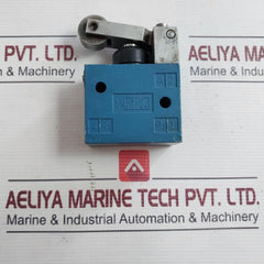 Rexroth Pneumatic Directional Valve With Roller