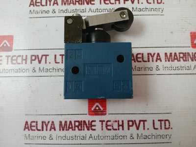 Rexroth 3630070010 Pneumatic Directional Valve With Roller 07W09 7291