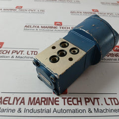 Rexroth 3710302000 Directional Control Valve 05W32