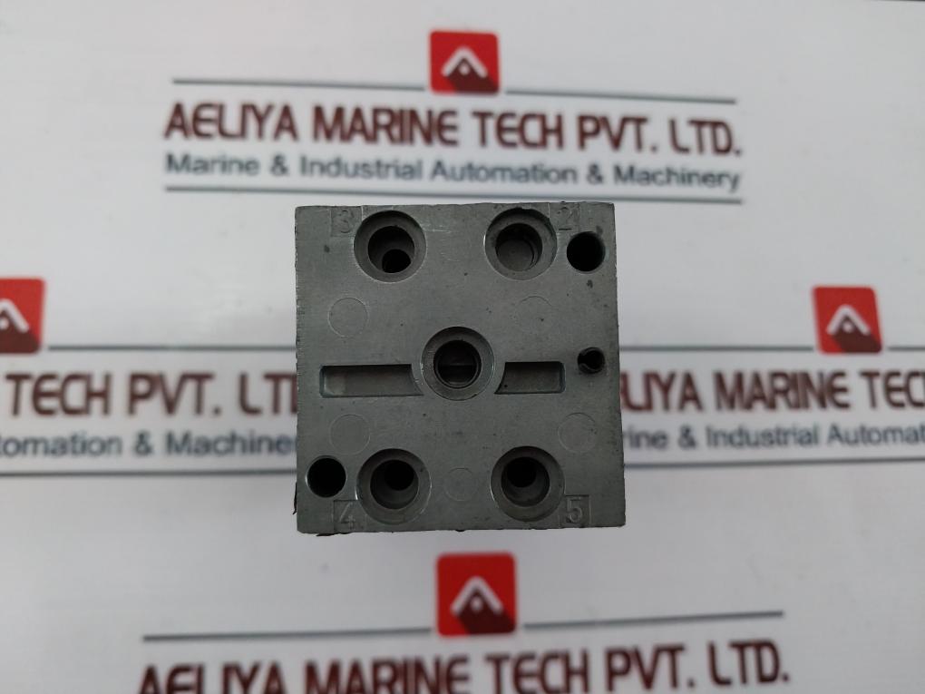 Rexroth 3712041000 Pneumatic Directional Control Valve 7291