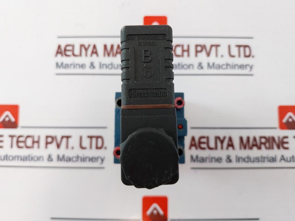 Rexroth 3722250220 Pneumatic Directional Valve 0998, 24V