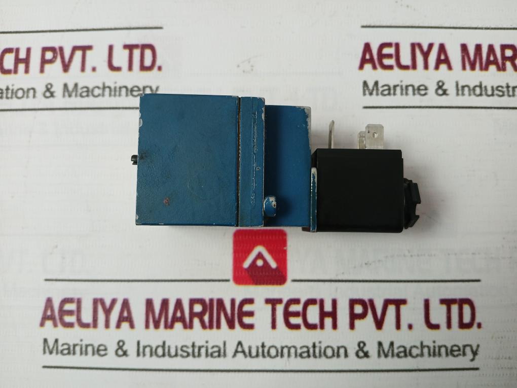 Rexroth 3722250220 Pneumatic Directional Valve 24V 10Bar Max