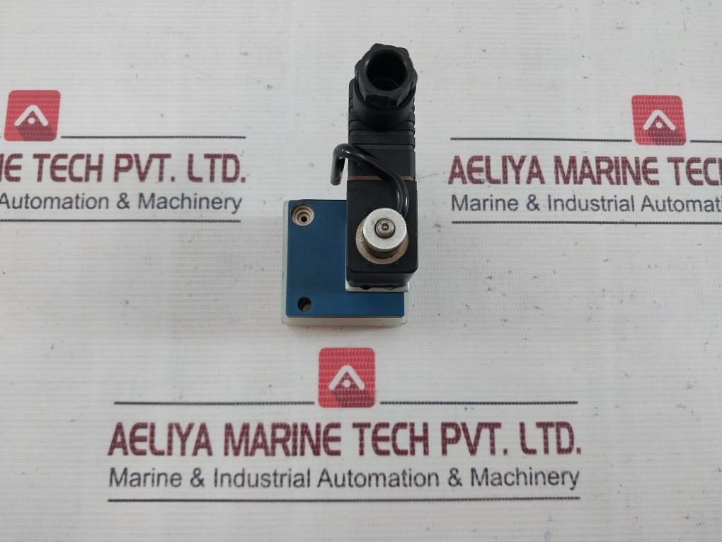 Rexroth 3722270220 Pneumatic Directional Control Valve 198Ma 100%Ed 10Bar