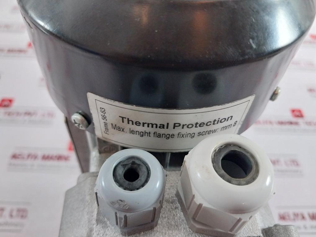 Rexroth 3 842 503 582 Drive Motor 140C 230/400VAC 1300/1560 RPM 50/60 Hz