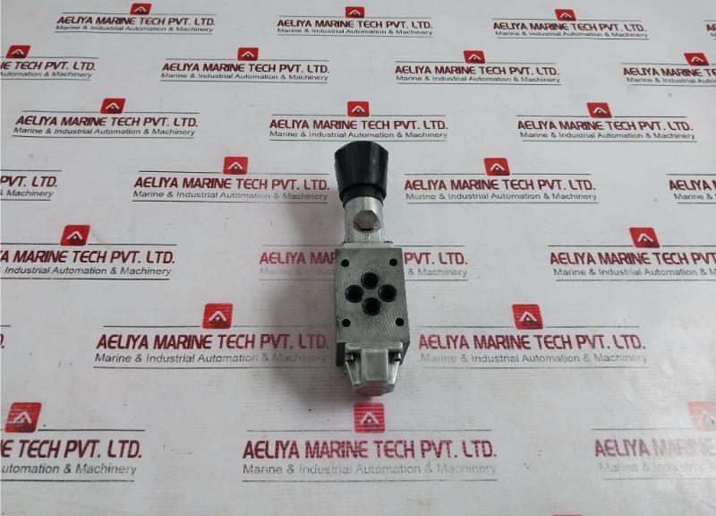 Rexroth 4Wmd 6 D52/F Hydraulic Directional Control Valve 476880/0