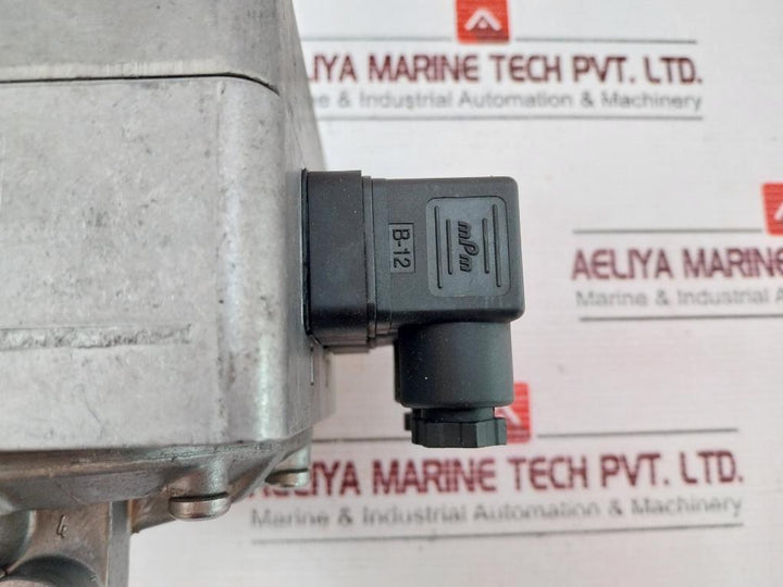 Rexroth 561 010 215 0 Pressure Control Valve 24V Dc