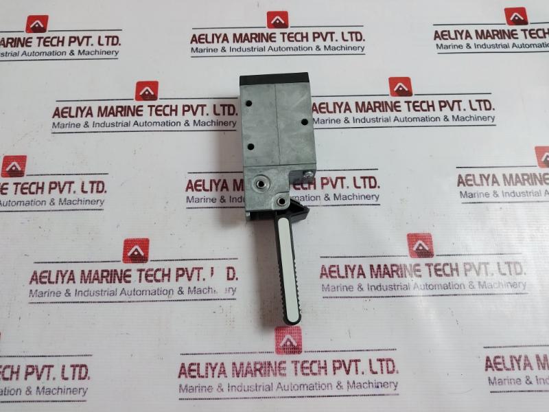Rexroth 563-443-010-0 Manual Pneumatic Control Valve