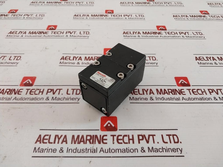 Rexroth 5632010000 Directional Valve 10 Bar 09W17 0670
