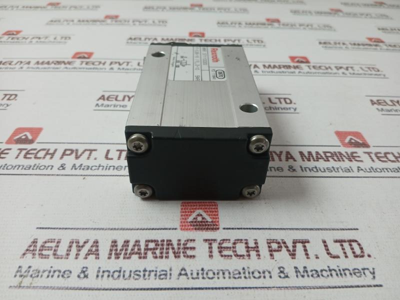 Rexroth 5711100300 Piloted Air Control Valve 2-10 Bar 95-16/P