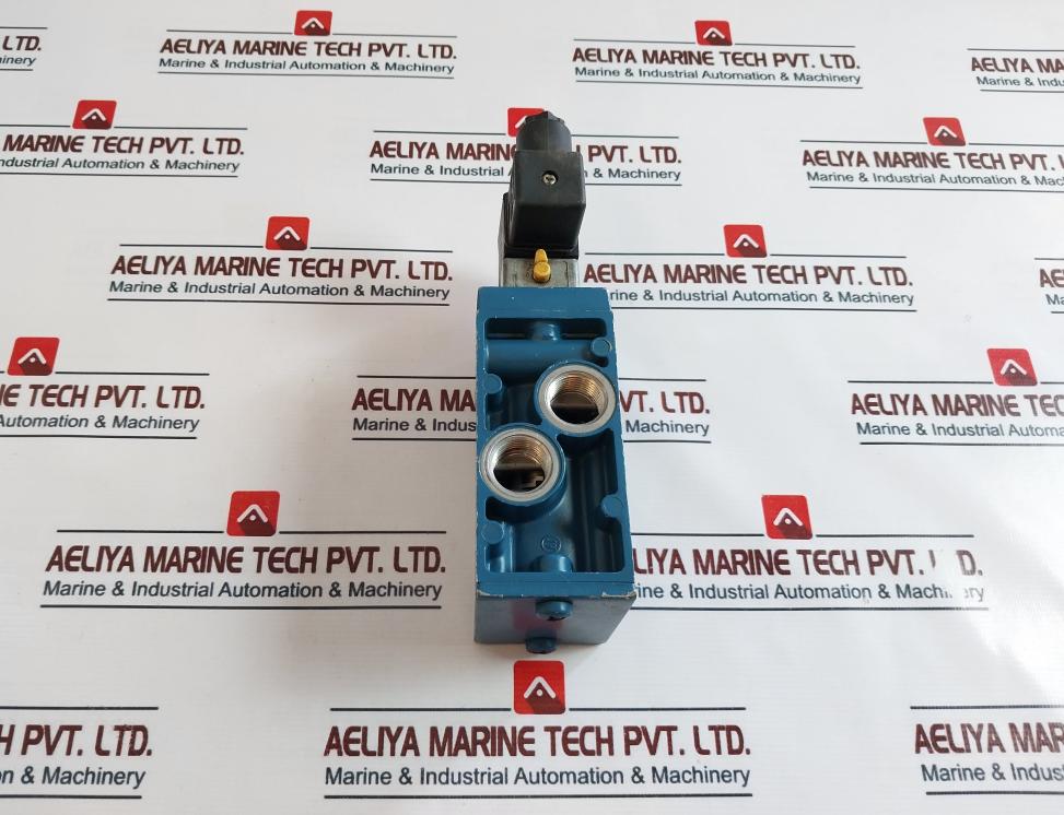 Rexroth 5724150220 Pneumatic Directional Valve 110V 50/60Hz
