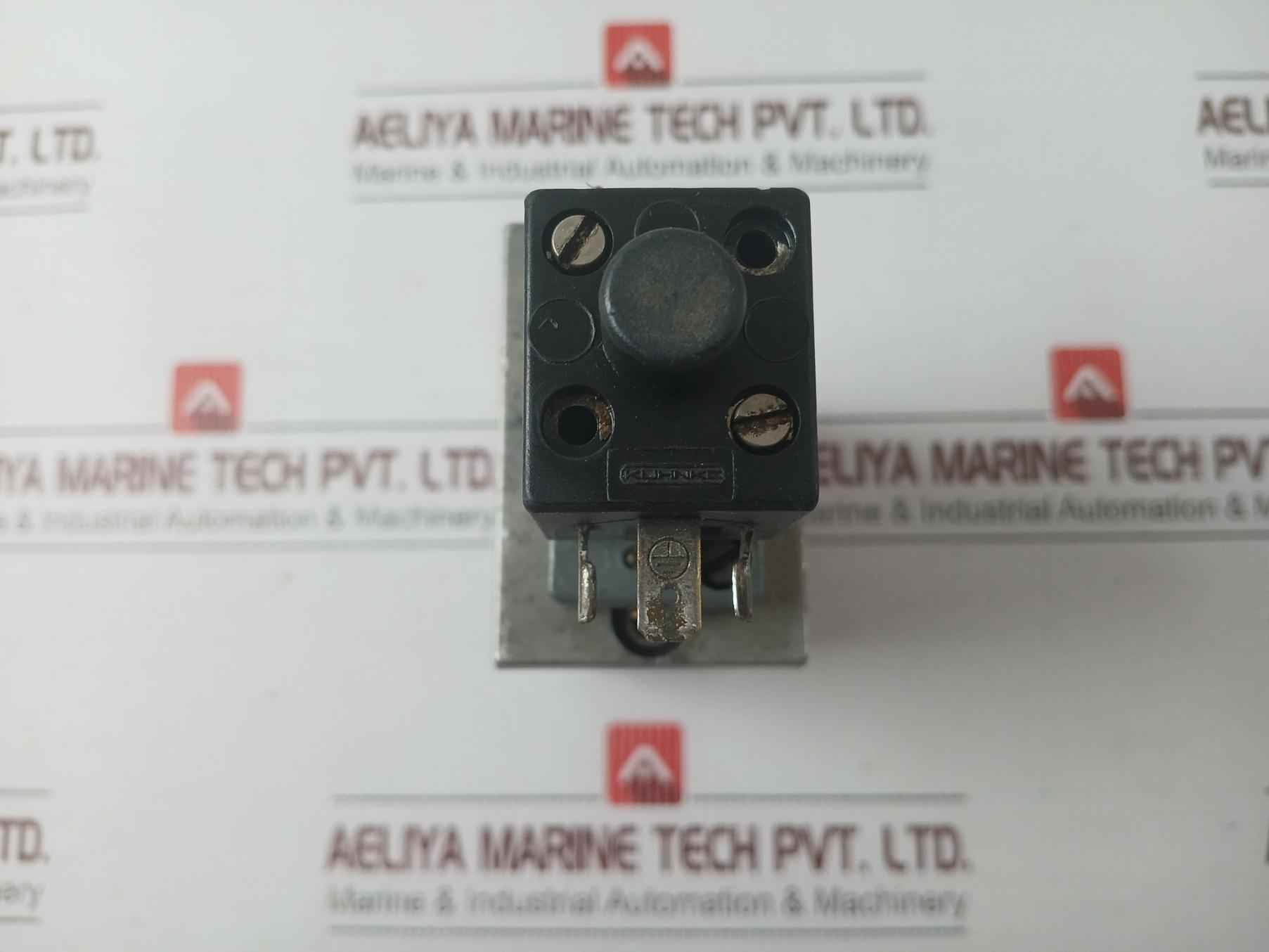 Rexroth 572 548 222 0 Solenoid Valve 24v