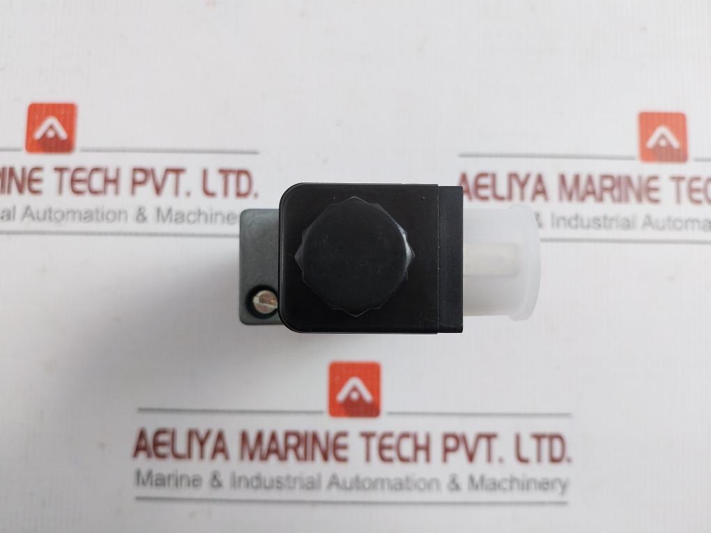 Rexroth/ Aventics Solenoid Operated Valve 3723522220 24V Dc 4.4W