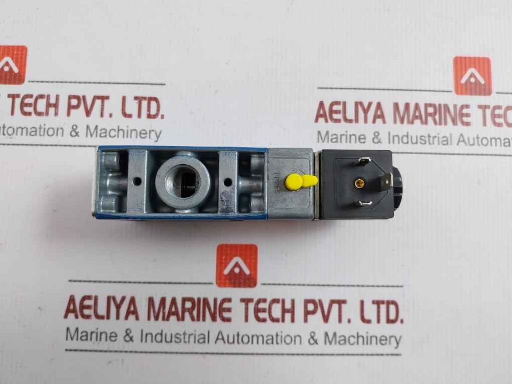Rexroth/ Aventics Solenoid Operated Valve 3723522220 24V Dc 4.4W
