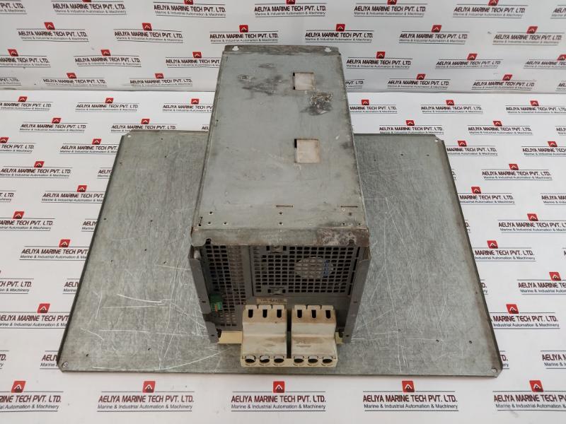 Rexroth Indradrive C Hcs03.1e-w0100-a-05-npbv Basic Drive 50/60hz