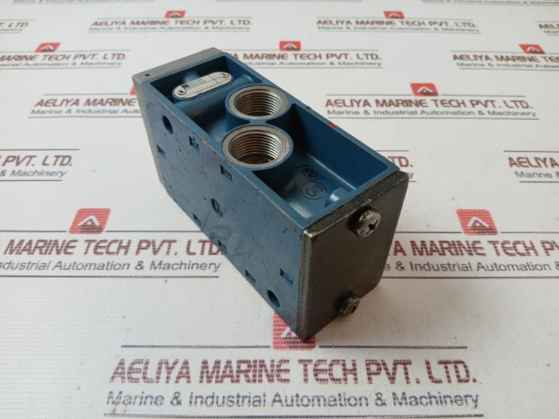 Rexroth Mecman 8830014050 Pneumatic Pressure Valve 2302