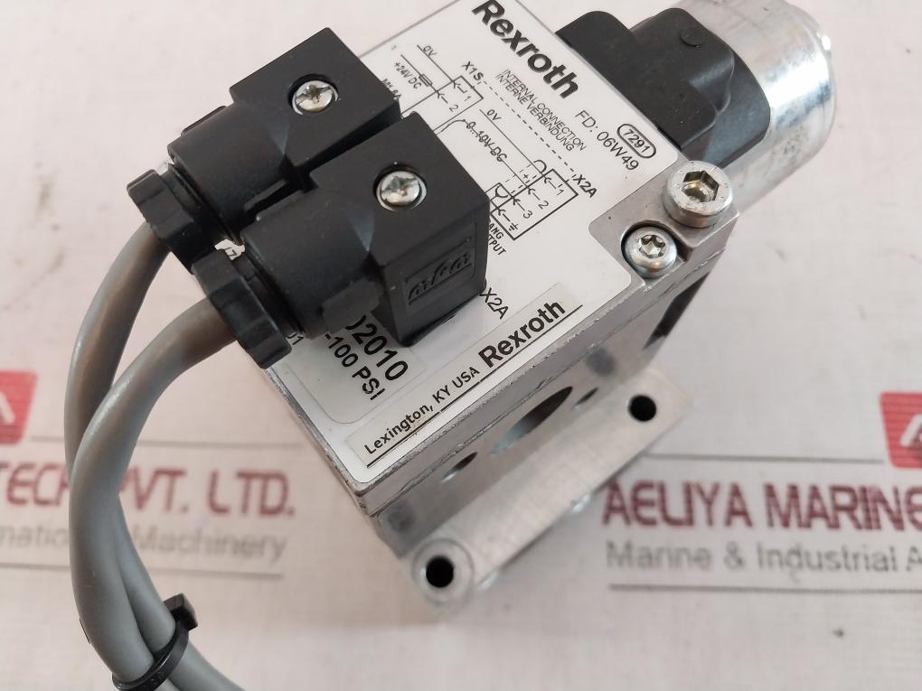 Rexroth P-031112-02010 Pneumatic Pressure Control Valve 06W49 7291 4406-98