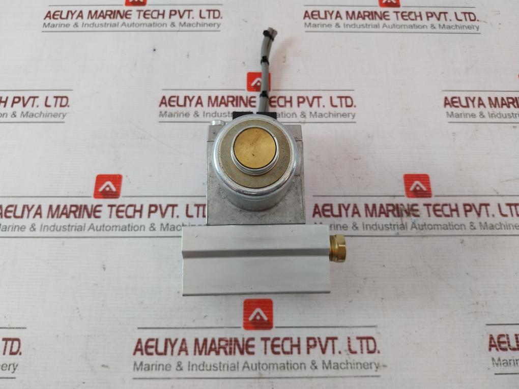 Rexroth P31112-02010 Pressure Regulator 0-10 Vdc 0-100Psi 24V Dc