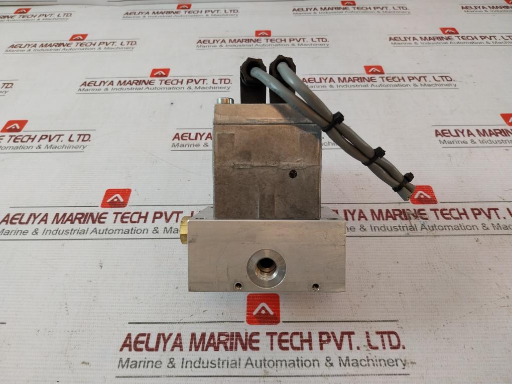 Rexroth P31112-02010 Pressure Regulator 0-10 Vdc 0-100Psi 24V Dc