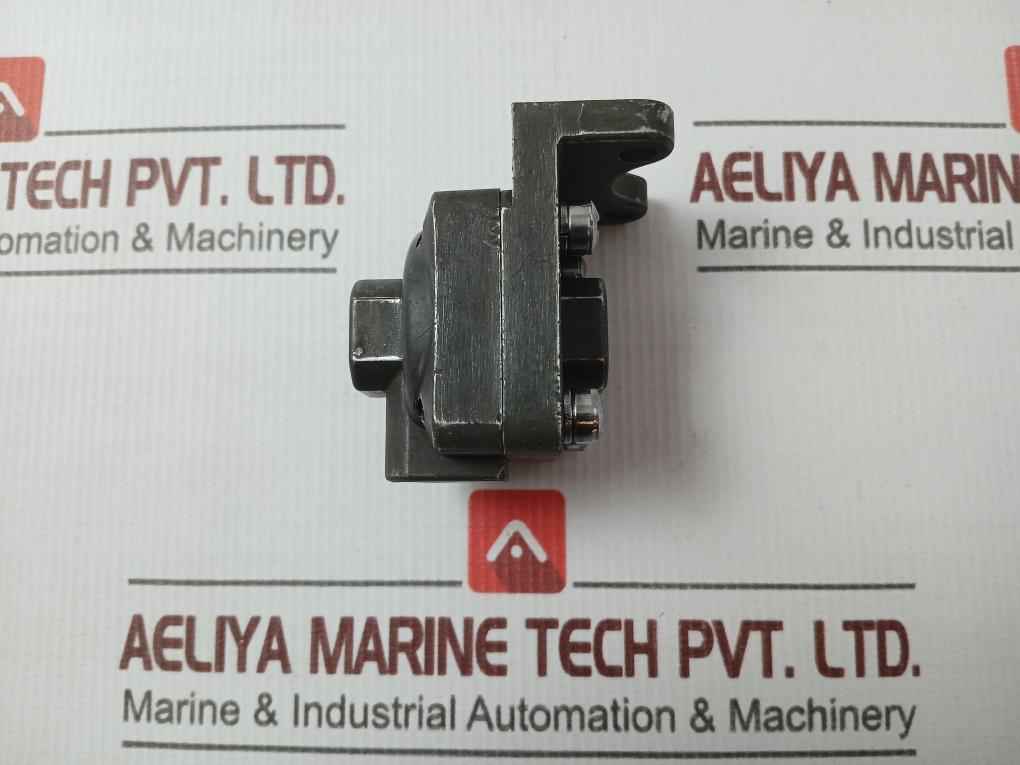 Rexroth P54350-2 Pneumatic Shuttle Valve