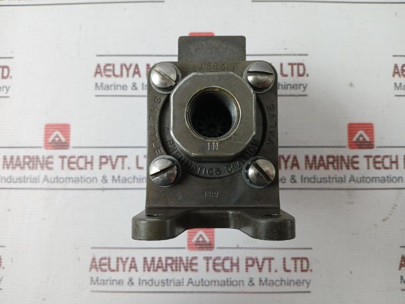 Rexroth P54350-4 Pneumatics Division Shuttle Valve 06W17 884