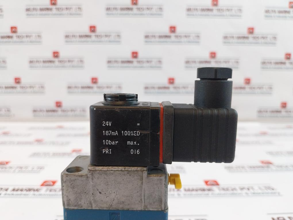 Rexroth Pneumatik 3723522220 Pneumatic & Control Valve 24V