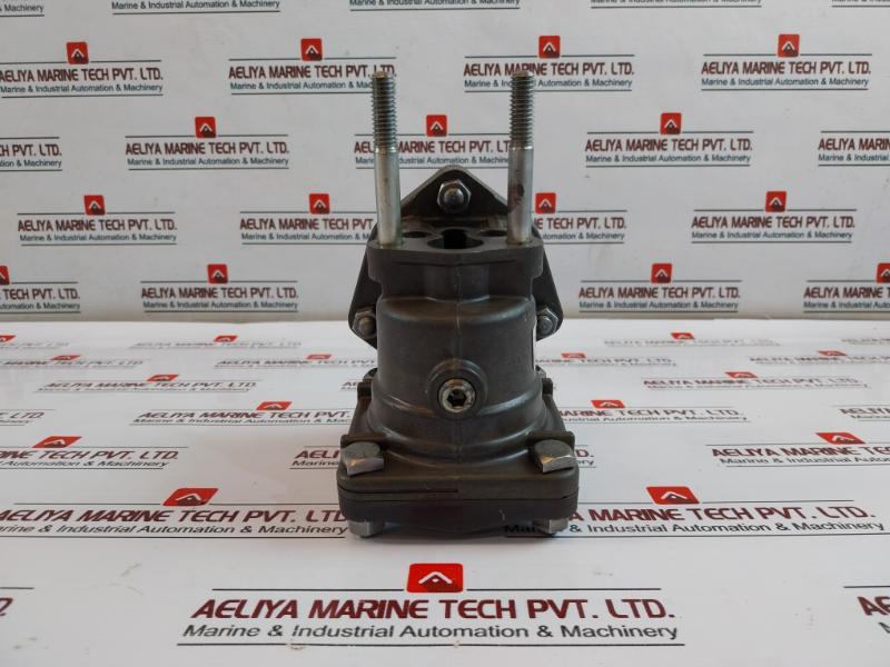 Rexroth R431004910 H-5 Relay Air Valve Vlv 200 Psi 13w51 7877