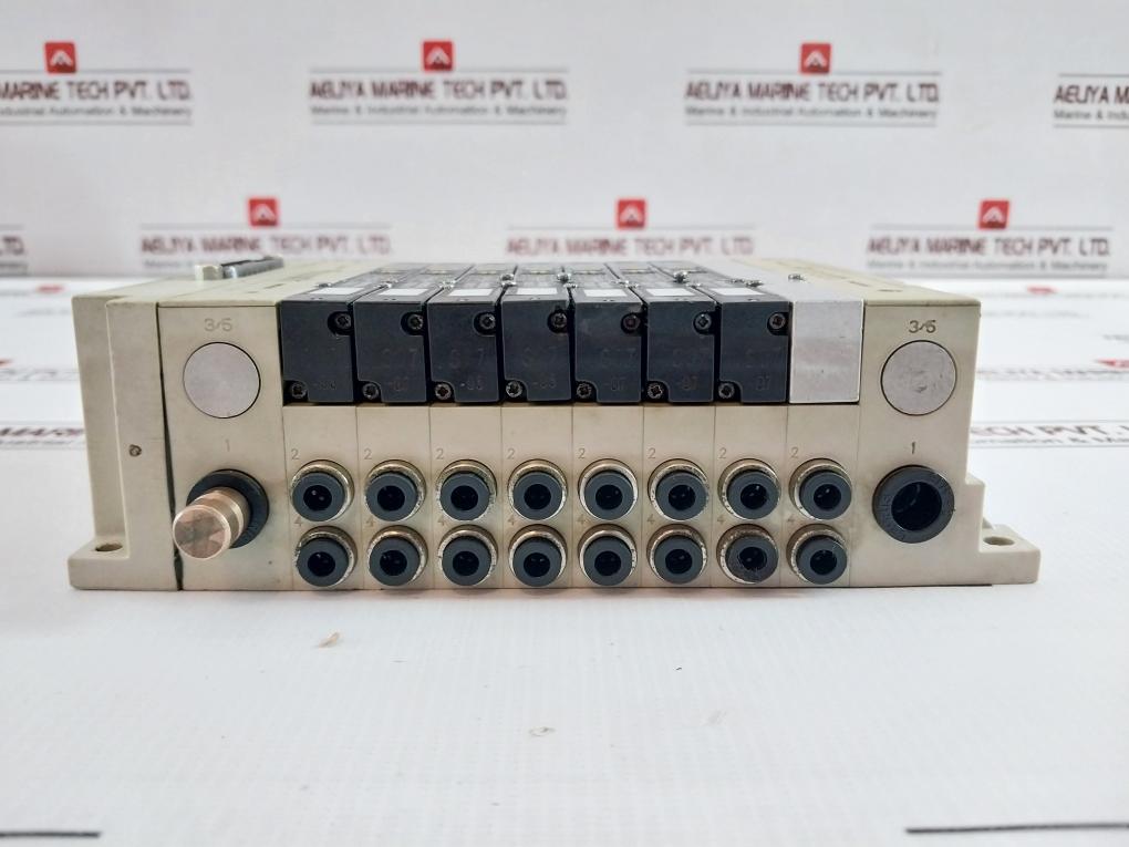 Rexroth R480202857 Valve Terminal System 24V 0 820 062 101