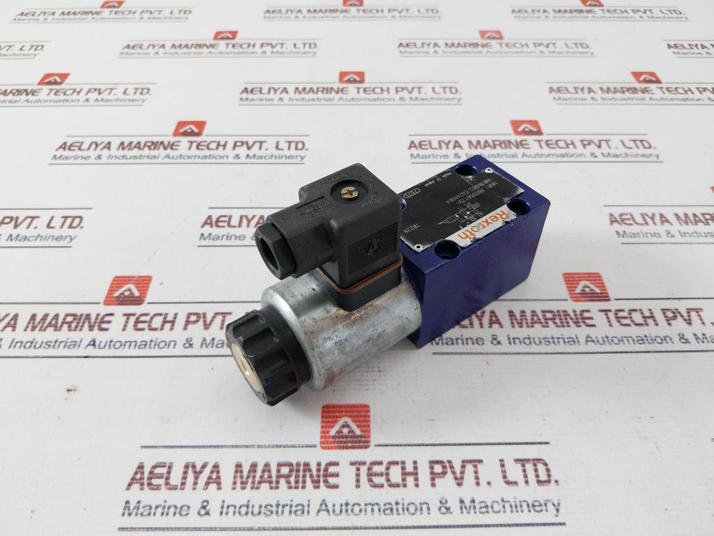 Rexroth R900561291 Solenoid Operated Directional Control Valve 250V 16A