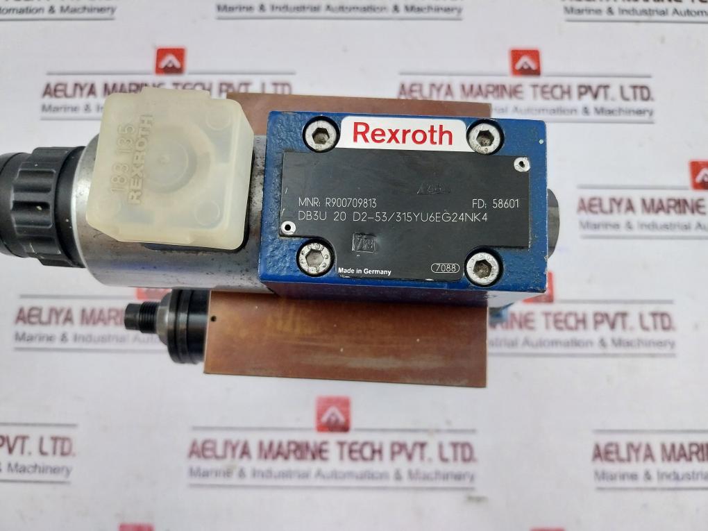 Rexroth R900709813 Two Stage Control Valve 24Vdc 1.25A