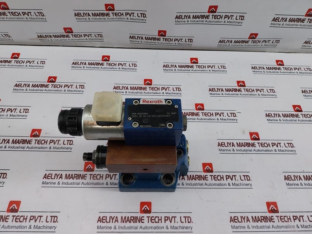 Rexroth R900709813 Two Stage Control Valve 24Vdc 1.25A