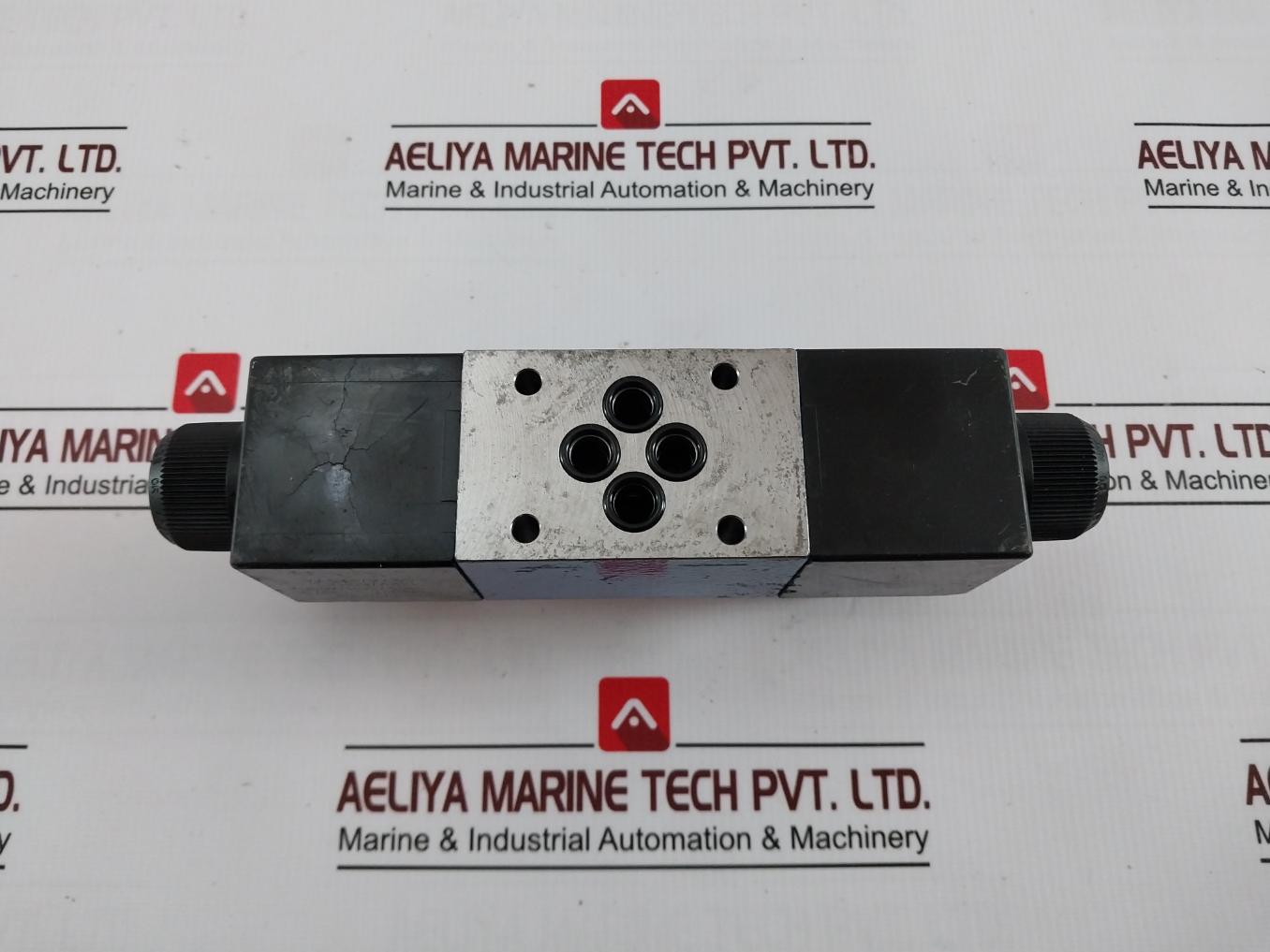 Rexroth R900911762 Directional Spool Valve W/ Coil R900020175 350 Bar 120V/60Hz