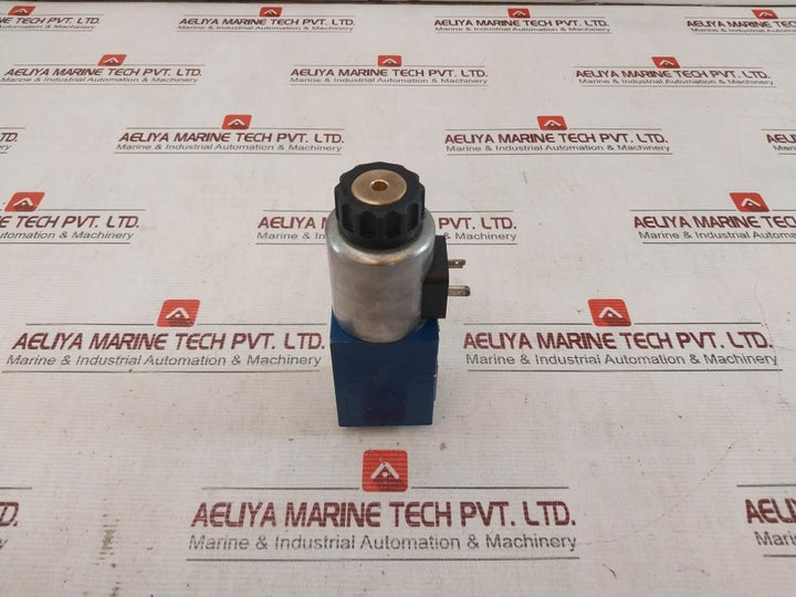 Rexroth R901186443 Hydraulic Directional Valve 000122861008 350 Bar