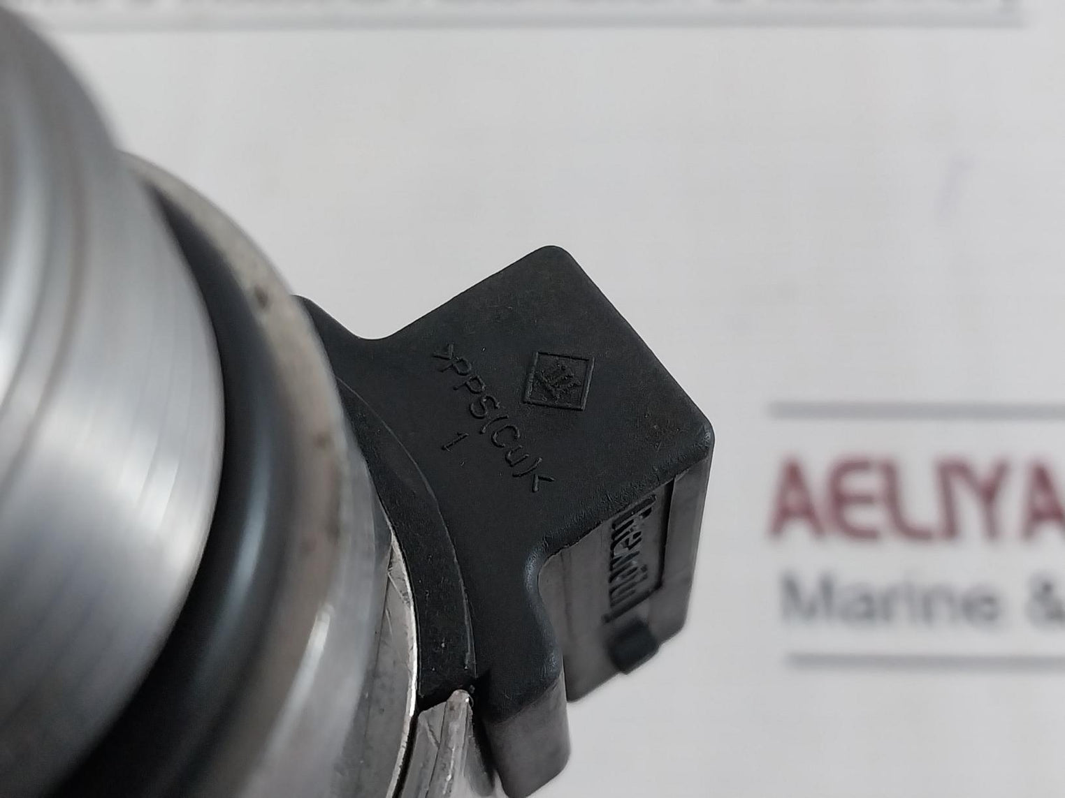 Rexroth R901255657 Relief Valve 7.2 Ohm 1.2 A