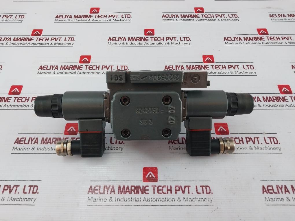 Rexroth Sg 3 Hydraulic Control Valve R902602653 24V 12B Gdm