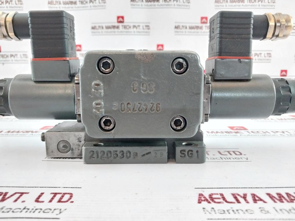 Rexroth Sg 3 Hydraulic Control Valve R902602653 24V 12B Gdm