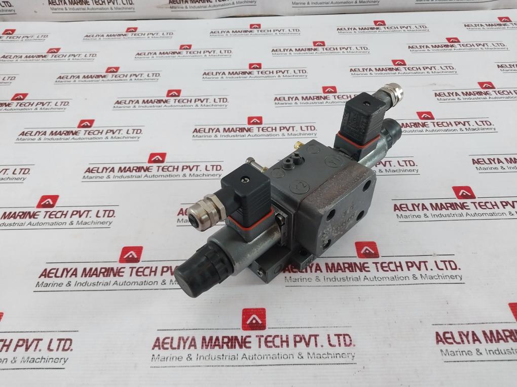 Rexroth Sg5 Solenoid Valve 24V R902602653 12B Gdm