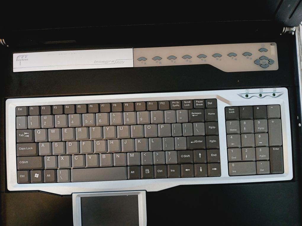 Rextron Integra Pro 17