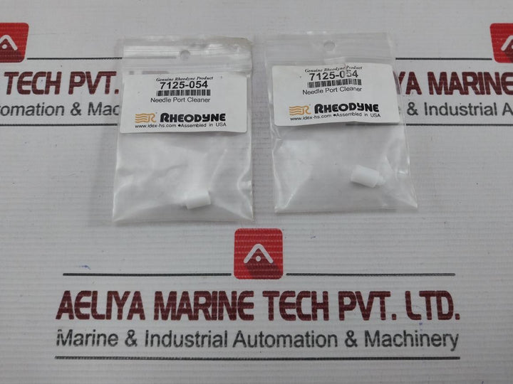 Lot Of 2X 7125-054 Needle Port Cleaner Rheodyne