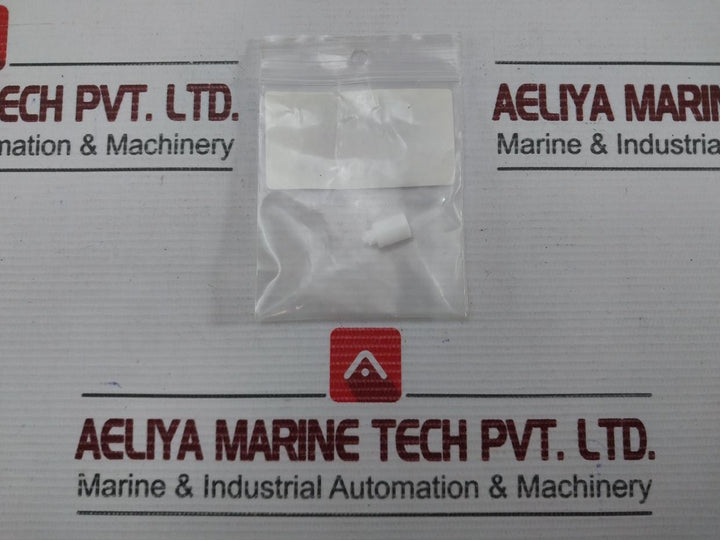 Lot Of 2X 7125-054 Needle Port Cleaner Rheodyne
