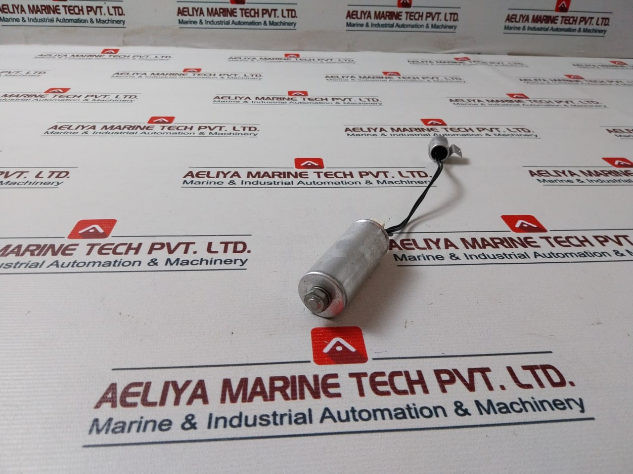 Ric/ Plessey Le4Eb Capacitor 250V 50/60Hz