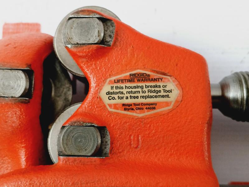 Ridge Tool 2a/202 Heavy Duty Pipe Cutter 1/8-2”