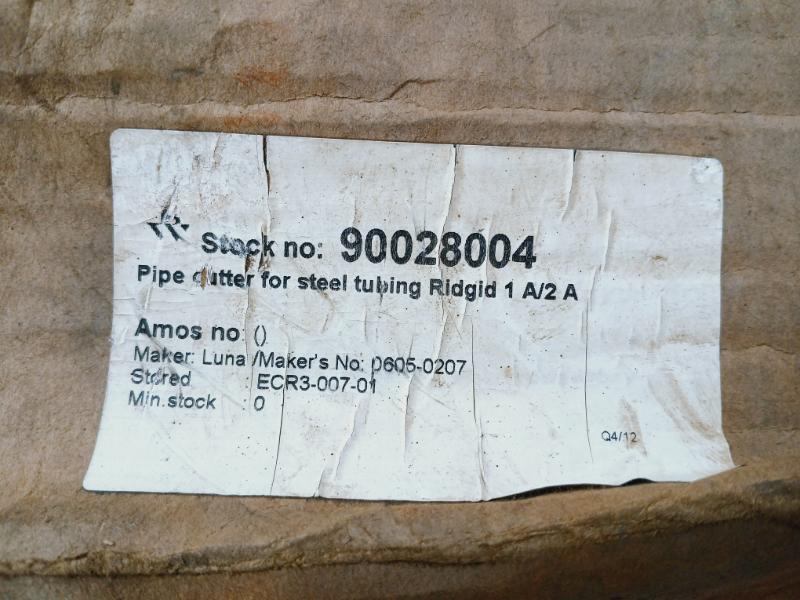 Ridge Tool 2a/202 Heavy Duty Pipe Cutter 1/8-2”