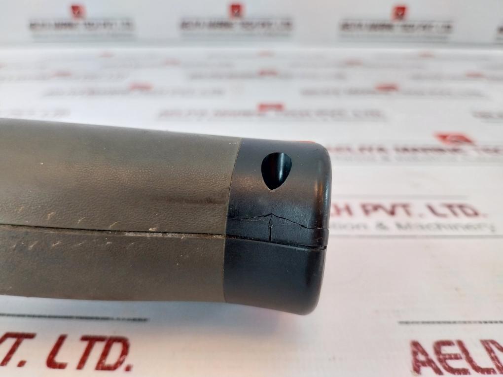 Ridgid Micro Ca-100 Inspection Camera 17Mm Complete Set (Minor Crack)