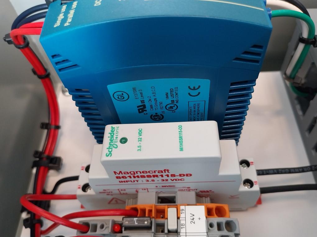 Rigstat Sm201291-bxg Gps Junction Box 01117069Skydbfe Idp-680