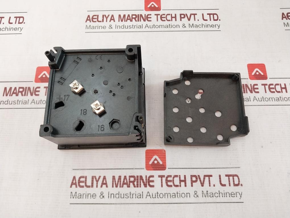 Rishabh Eq 96 Ac Ammeter 0-450/600A 300/5A 650V 600V -10 To +55 C/0-40 C