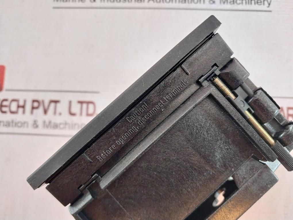 Rishabh Eq 96 Ac Ammeter 0-450/600A 300/5A 650V 600V -10 To +55 C/0-40 C